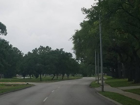 2nd image of 5422 Canterway Dr