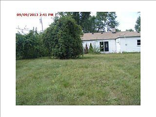 4th image of 1789 S Irvington Ave