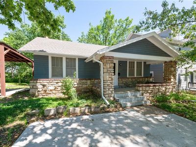 2010 E 48th Ter, Kansas City, MO, 64130