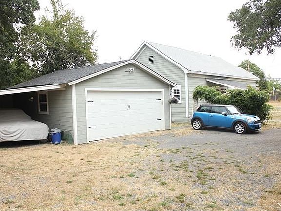 2nd image of 3348 Gravenstein Hwy S