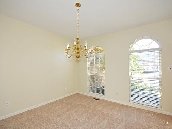 3rd image of 10073 Parkshore Dr