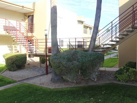4th image of 4630 N 68th St Unit 256