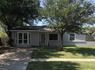617 Sun Valley Dr, Denton, TX 76209