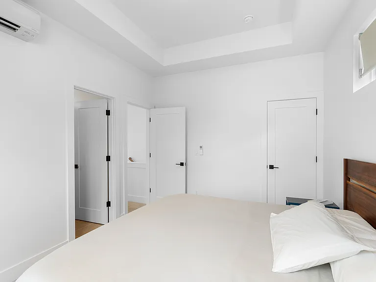 6201 N Amherst St — Photo 14