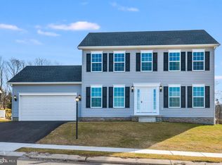 1231 Maple Ln #4, Hanover, PA 17331