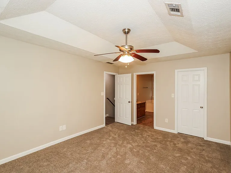 5599 Rock Shoals Way — Photo 10