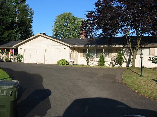 1st image of 6222-6224 85th St SW