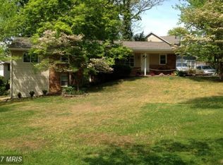 136 Shore Rd, Arnold, MD 21012