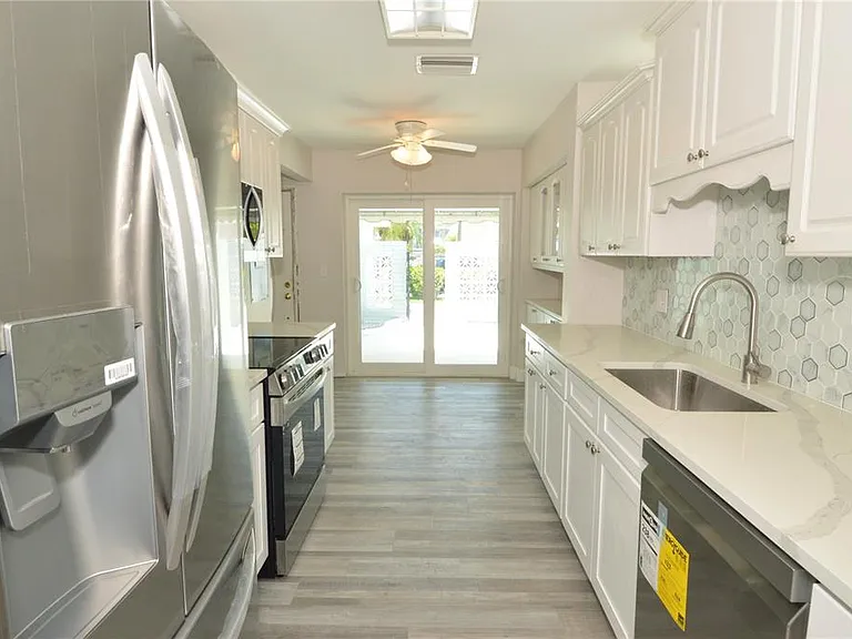 143 Boca Ciega Point Blvd N — Photo 14