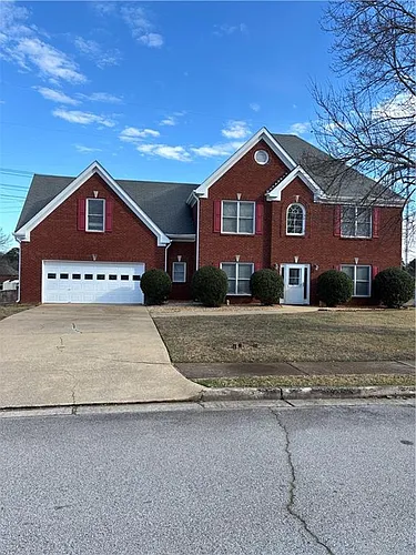 220 Cross Creek Dr Photo 1