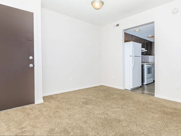 287 Cline Ave #B — Photo 3