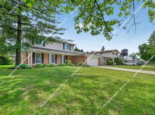 27345 Harvard Rd, Southfield, MI 48076