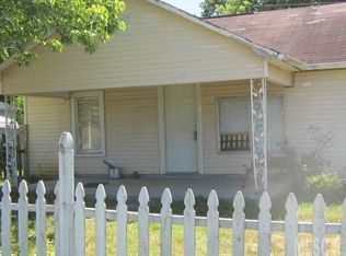 2057 E Flat Church Rd, Lenoir, NC 28645