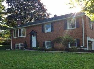 800 Mallard Rd, West Chester, PA 19382