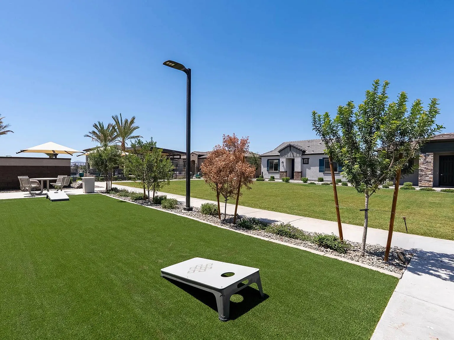 Avilla Western Garden — Photo 3