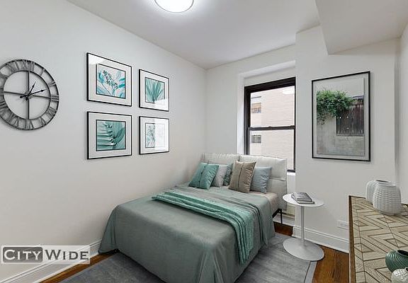 2nd image of 157 E 57th St #10P