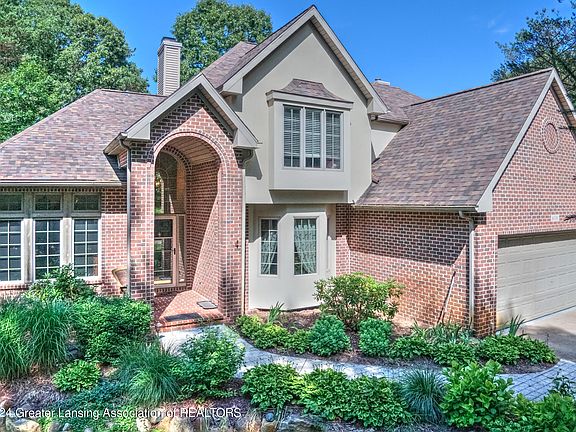 2nd image of 4330 Courtside Dr