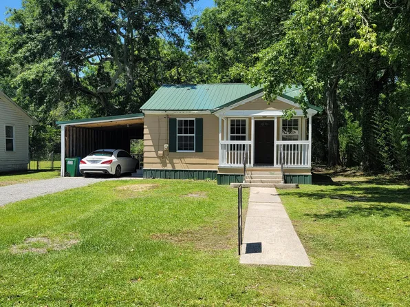 2209 9th St, Pascagoula, MS 39567
