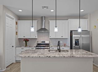 7733 S Crested Spring Dr, Tucson, AZ 85757