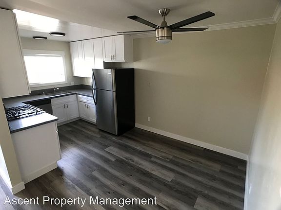 4th image of 594 Graves Ave APT 8
