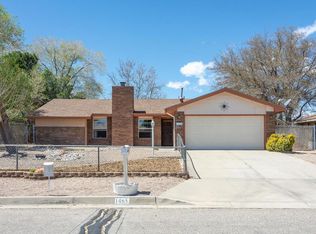 1465 33rd Cir SE, Rio Rancho, NM 87124