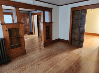 132 W 12th Ave #A, Oshkosh, WI 54902