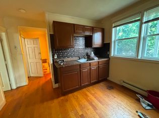 57 Lakeview Ave #A, Lowell, MA 01850