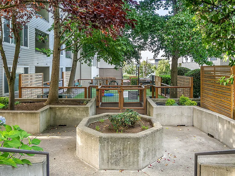 Wharfside Pointe — Photo 20