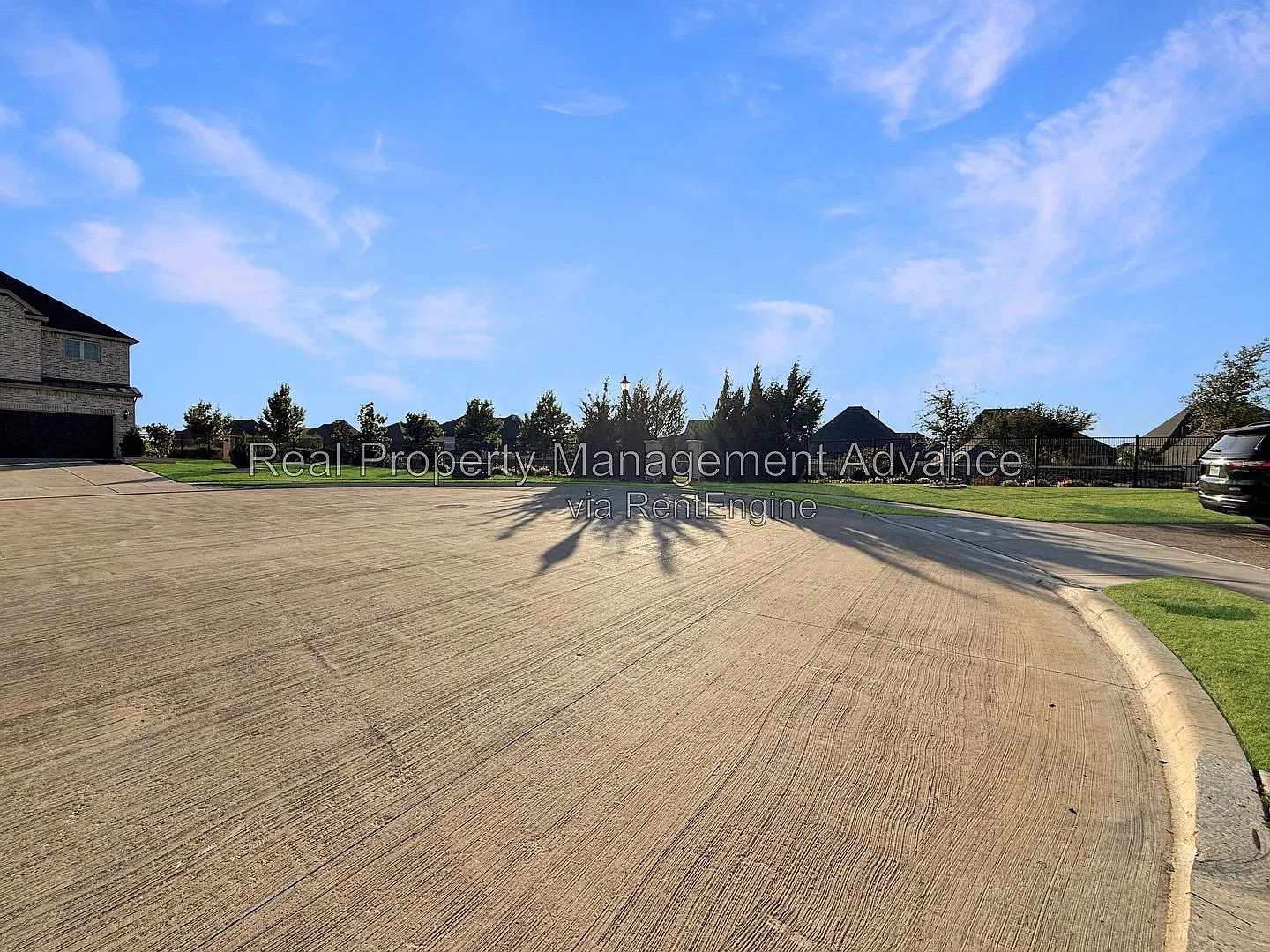 4 bed, 3.0 bath, 2317 sqft, $3,100 — Photo 4