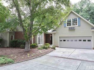 212 Tweed Cir, Cary, NC 27511