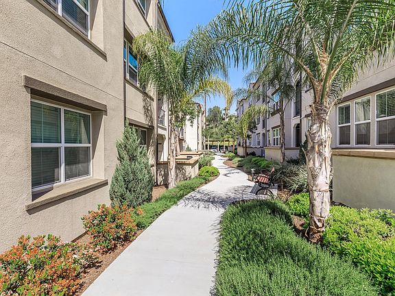 4th image of 5377 Quail Run Rd #254