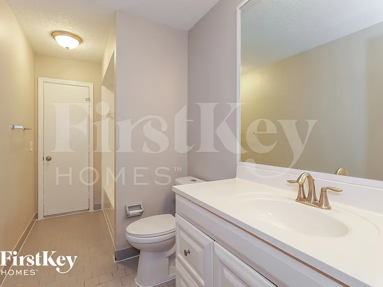 878 Daffodil Dr — Photo 16