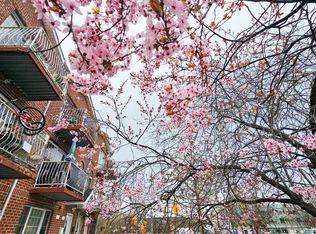 10939 46th Ave, Flushing, NY 11368