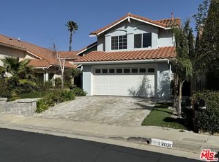 12030 Falcon Crest Way, Porter Ranch, CA 91326