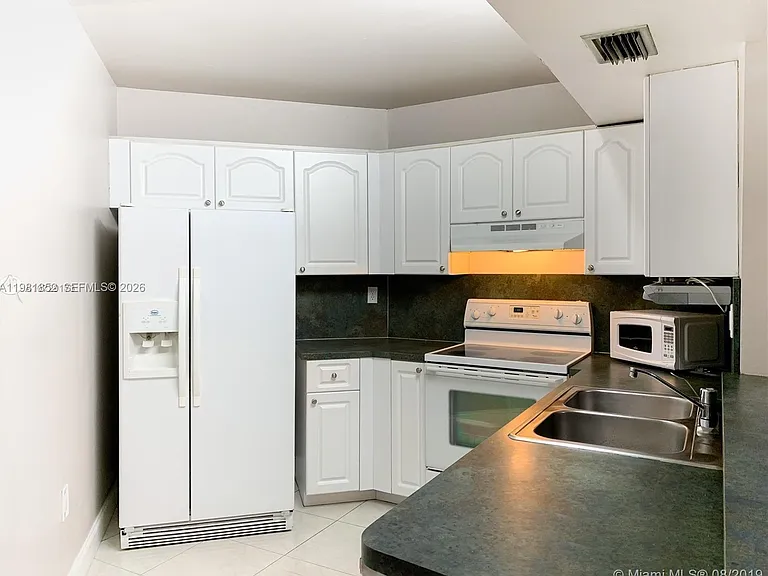 9741 Fontainebleau Blvd #H208 — Photo 4