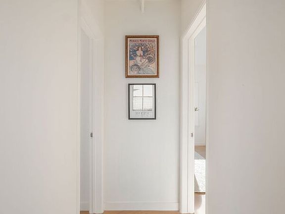 5th image of 1661 Appian Way APT 1