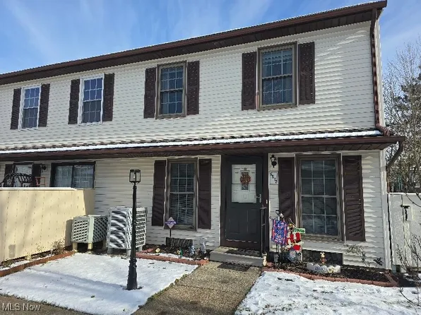 6572 Liberty Bell Dr #23-C, Brookpark, OH 44142