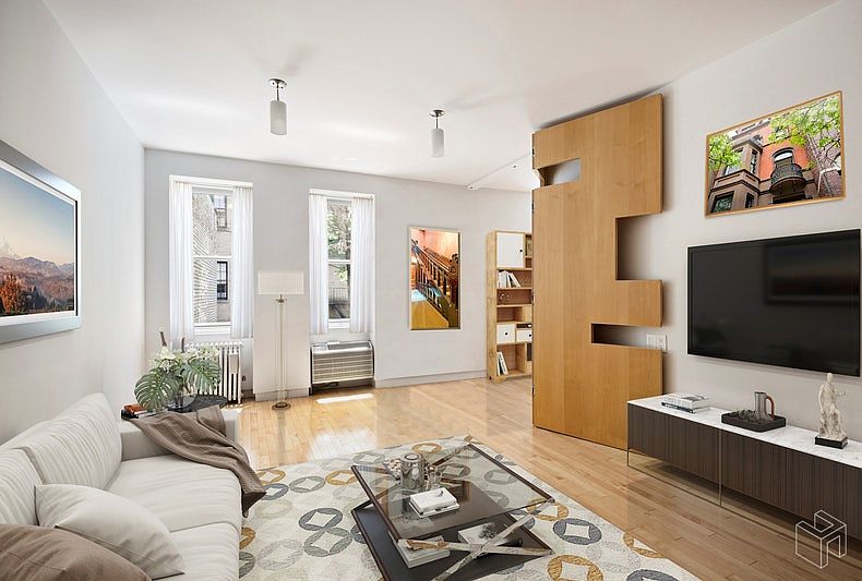 1st image of 64 E 80th St APT 4R