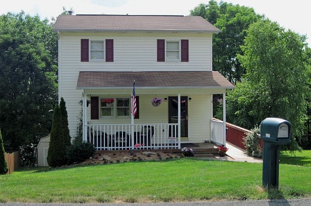 1st image of 242 Bonita Dr