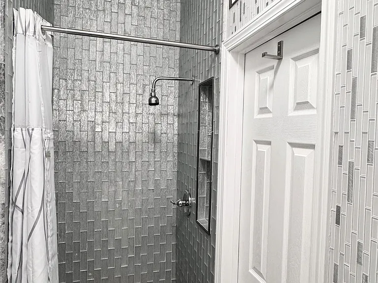 115 Lake Cook Dr — Photo 37