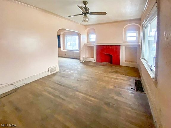 5th image of 12724 Kadel Ave