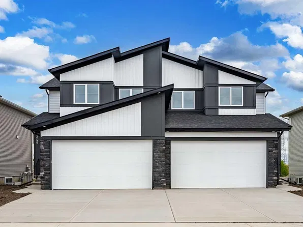345 W Dawson Wharf Rd, Chestermere, AB T1X 2X2