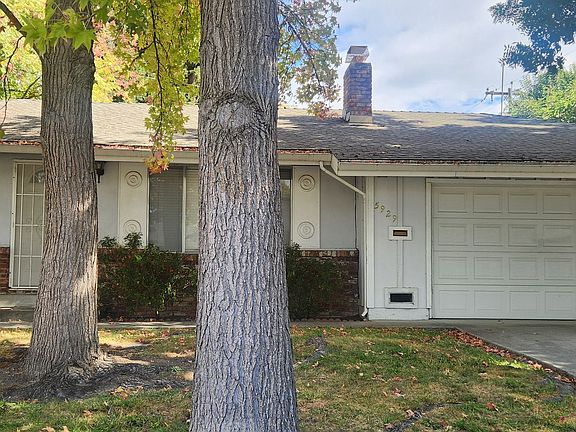2nd image of 5929 Lake Crest Way