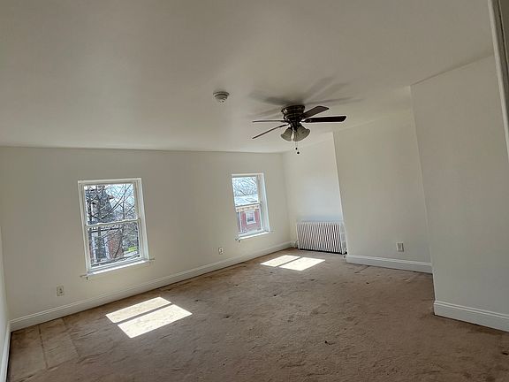 3rd image of 515 W 7th St APT 3