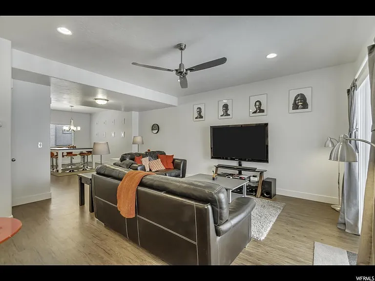 569 W Lewski Ln — Photo 11