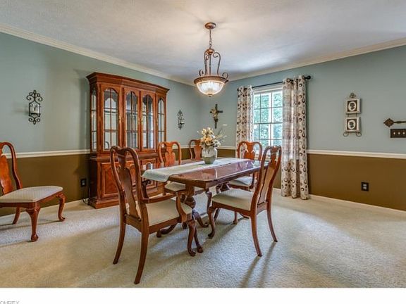 4th image of 9045 Oakstone Trl