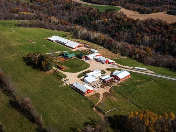 S1597 Hanson ROAD, Westby, WI 54667