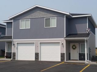 660 Ruby Cir UNIT B1, Shelley, ID 83274