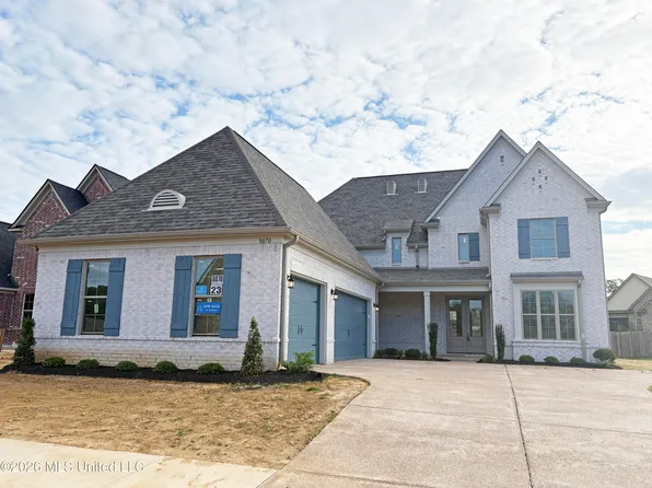 8070 Old Addison Dr, Olive Branch, MS 38654