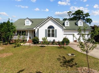 1051 Besalt Dr, Saint Pauls, NC 28384